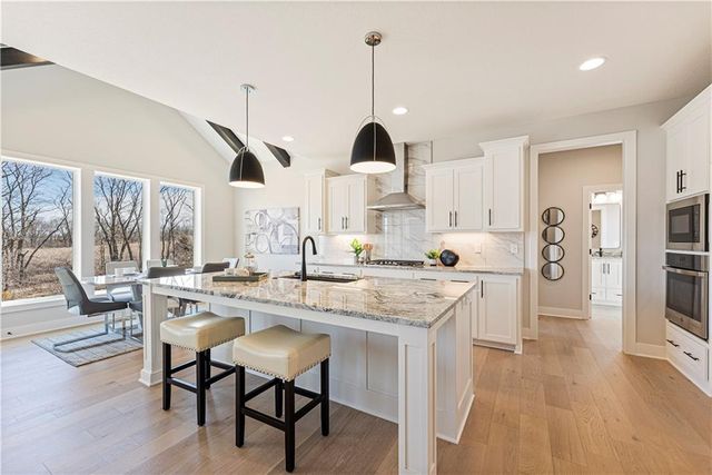 10510 N Liberty Street, Kansas City, MO 64155