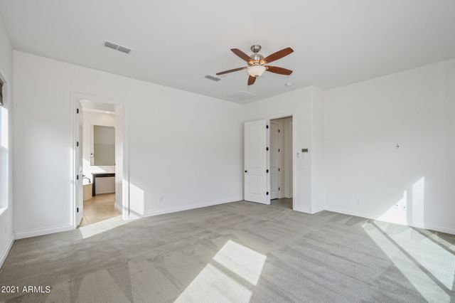 941 E Lowell Avenue, Gilbert, AZ 85295