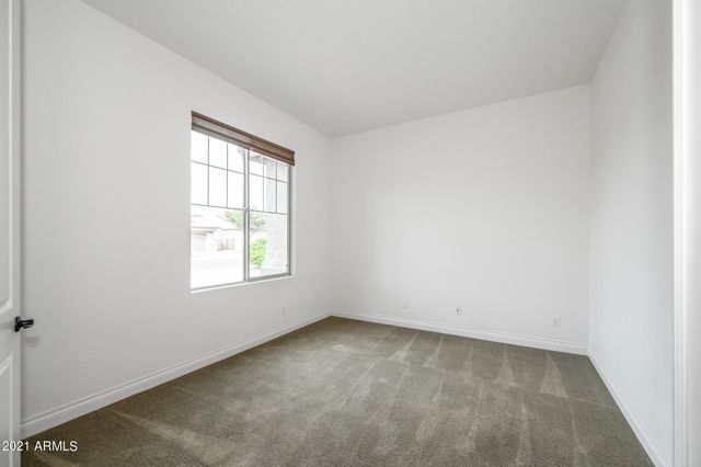 941 E Lowell Avenue, Gilbert, AZ 85295