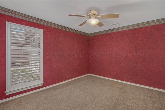 5823 NICHOLAS Circle, Amarillo, TX 79109