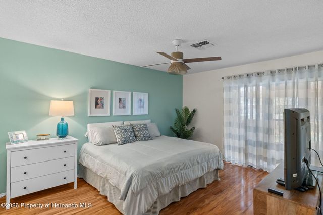 2132 Sea Pines Court, Spring Hill, FL 34606