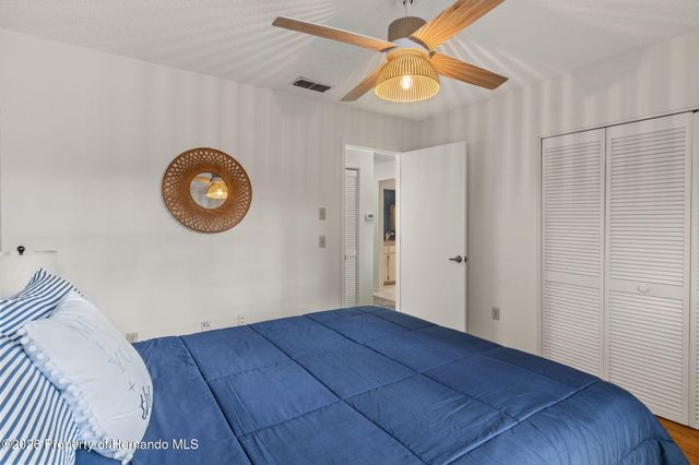 2132 Sea Pines Court, Spring Hill, FL 34606