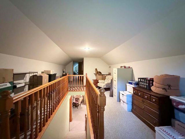 5655 S Dry Branch Rd, Bloomfield, IN 47424