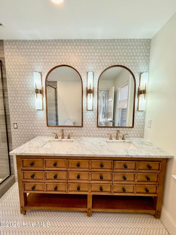 1262 Forest Acres Drive, Greenville, NC 27834