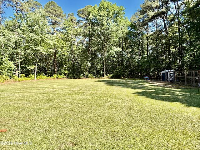 1262 Forest Acres Drive, Greenville, NC 27834