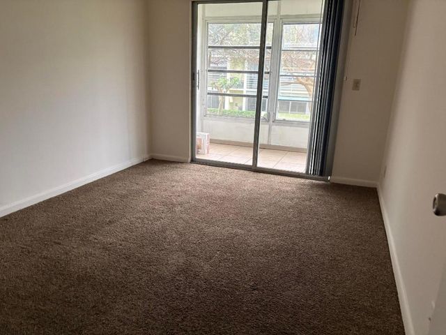 186 Dorset E, Boca Raton, FL 33434