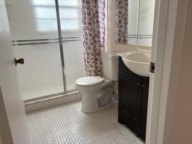 186 Dorset E, Boca Raton, FL 33434