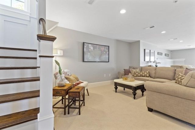30 Waterville Lane 30, Hopkinton, MA 01748