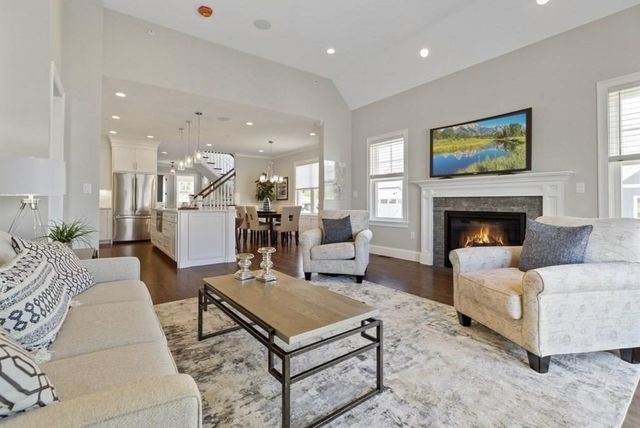 30 Waterville Lane 30, Hopkinton, MA 01748