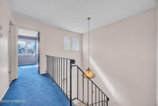 1 Chelsea Court, Parlin, NJ 08859