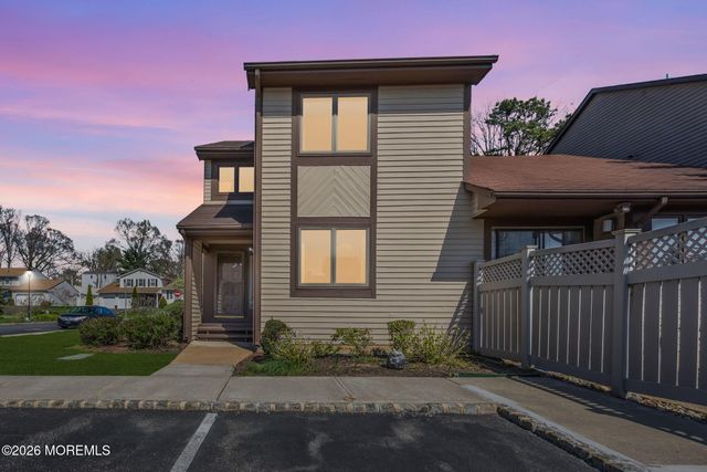 1 Chelsea Court, Parlin, NJ 08859