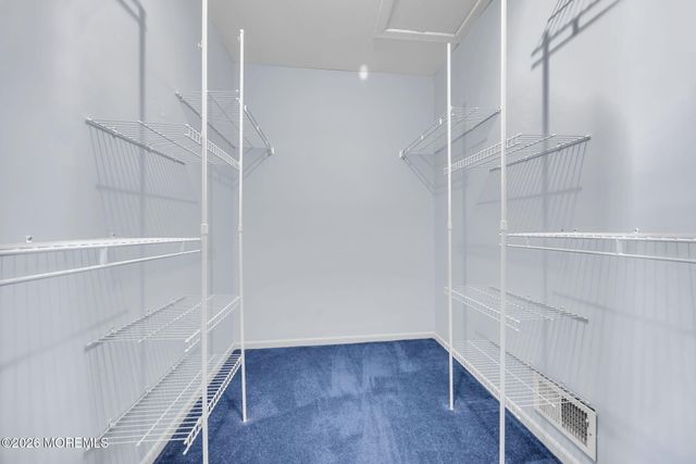 1 Chelsea Court, Parlin, NJ 08859