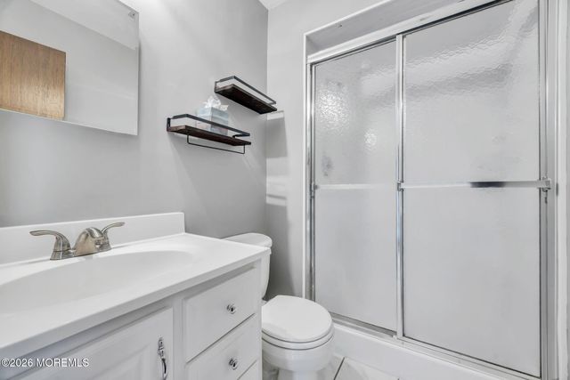 1 Chelsea Court, Parlin, NJ 08859