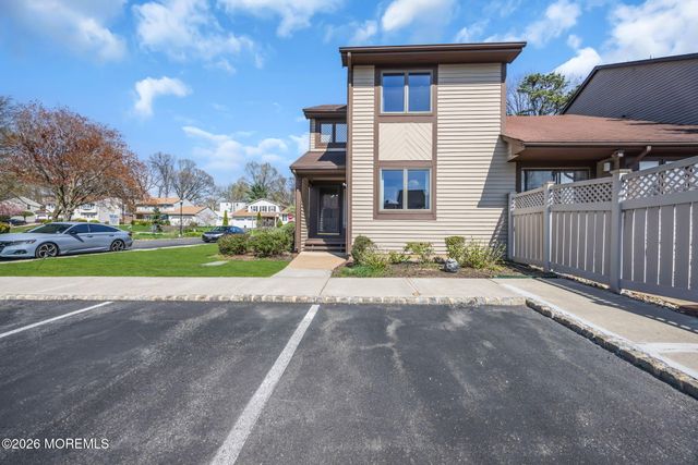 1 Chelsea Court, Parlin, NJ 08859