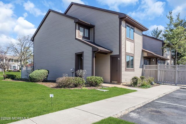 1 Chelsea Court, Parlin, NJ 08859