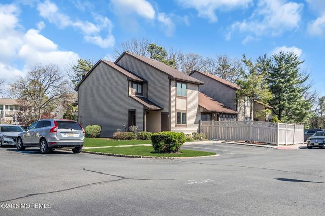 1 Chelsea Court, Parlin, NJ 08859