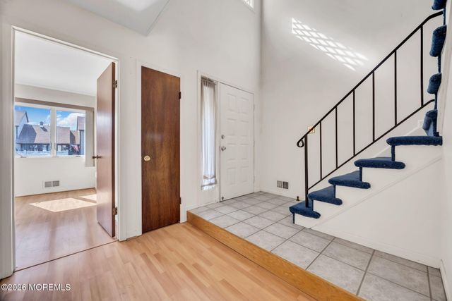 1 Chelsea Court, Parlin, NJ 08859