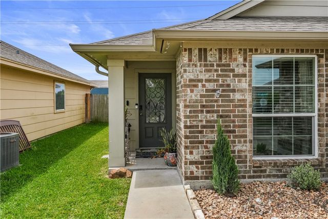 8109 Pavo Real St, Corpus Christi, TX 78414