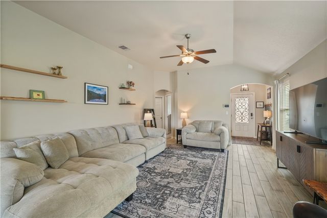 8109 Pavo Real St, Corpus Christi, TX 78414