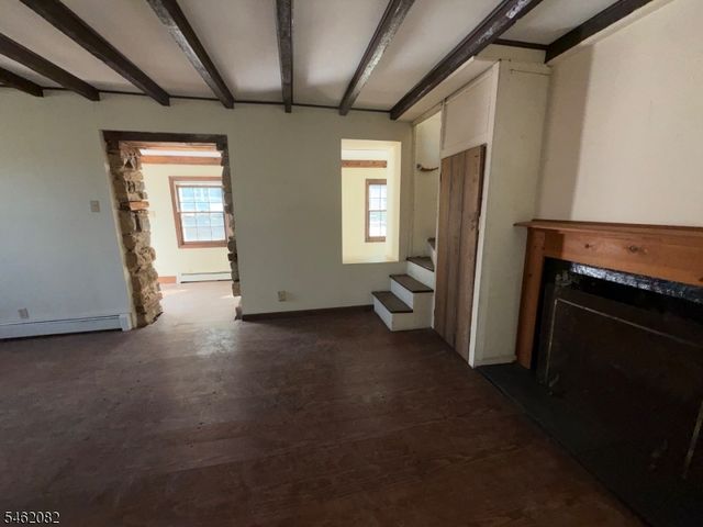 17 Musconetcong River Rd, Lebanon Twp., NJ 08827