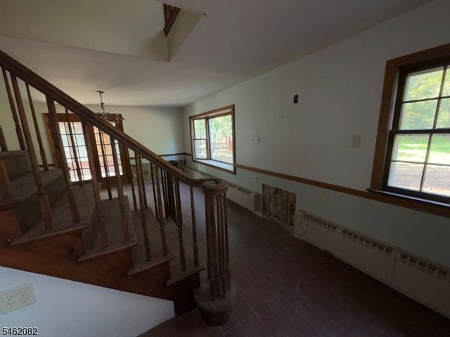 17 Musconetcong River Rd, Lebanon Twp., NJ 08827