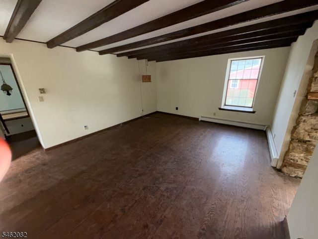 17 Musconetcong River Rd, Lebanon Twp., NJ 08827