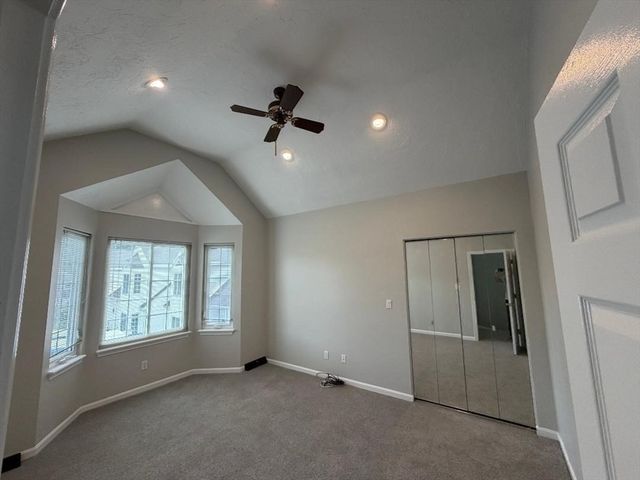 27 Church St 11, Weymouth, MA 02189