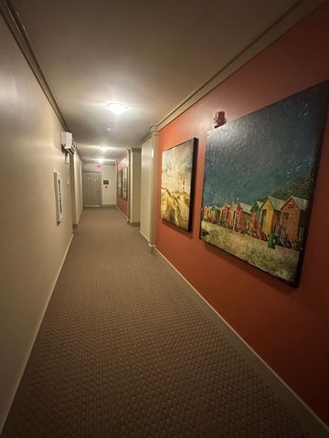 54 Loomis 2101, Bedford, MA 01730