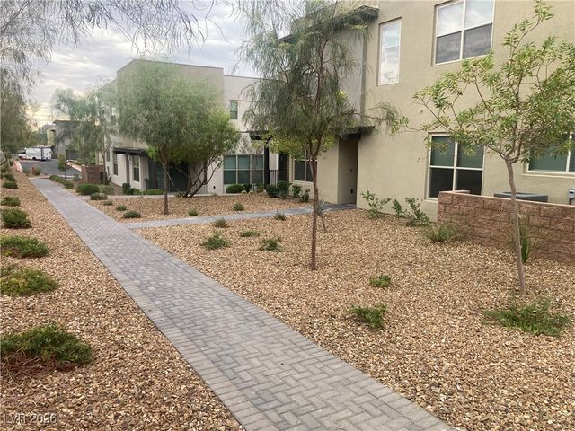 1247 Rock Hills Street 101, Las Vegas, NV 89135