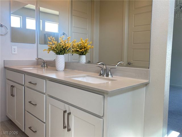 1247 Rock Hills Street 101, Las Vegas, NV 89135