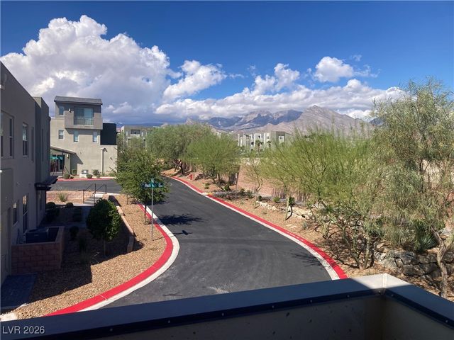 1247 Rock Hills Street 101, Las Vegas, NV 89135