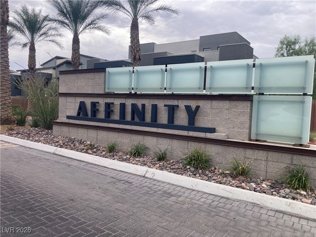 1247 Rock Hills Street 101, Las Vegas, NV 89135