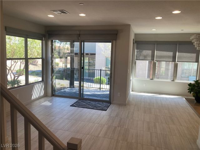 1247 Rock Hills Street 101, Las Vegas, NV 89135