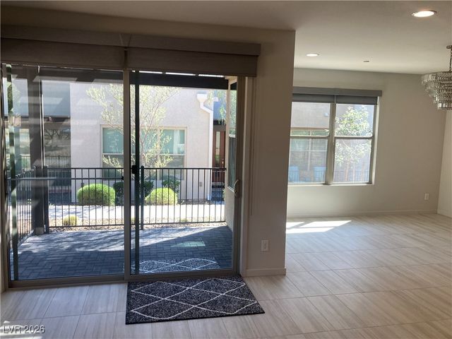 1247 Rock Hills Street 101, Las Vegas, NV 89135