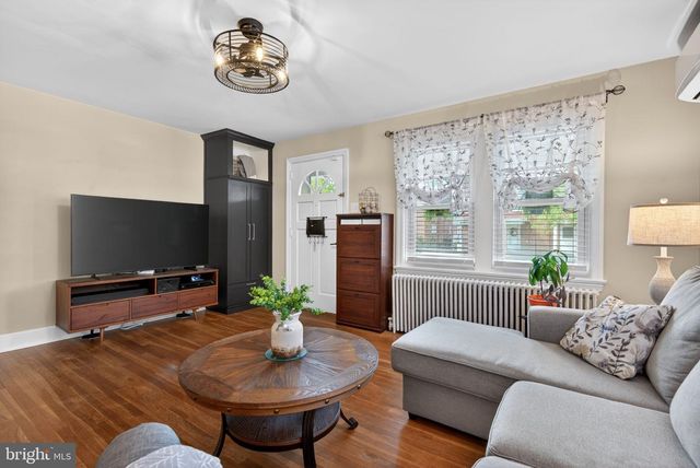844 E MADISON ST, Lancaster, PA 17602