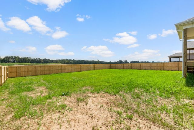 1235 Iris Glen Dr, Clarksville, TN 37042