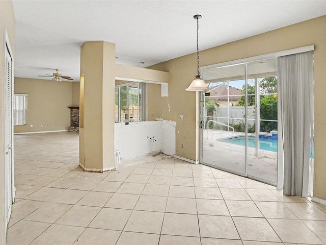 1268 FOXFORREST CIRCLE, Apopka, FL 32712
