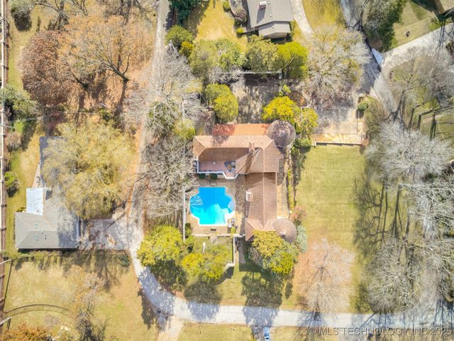 2400 Terrace Drive, Bartlesville, OK 74006