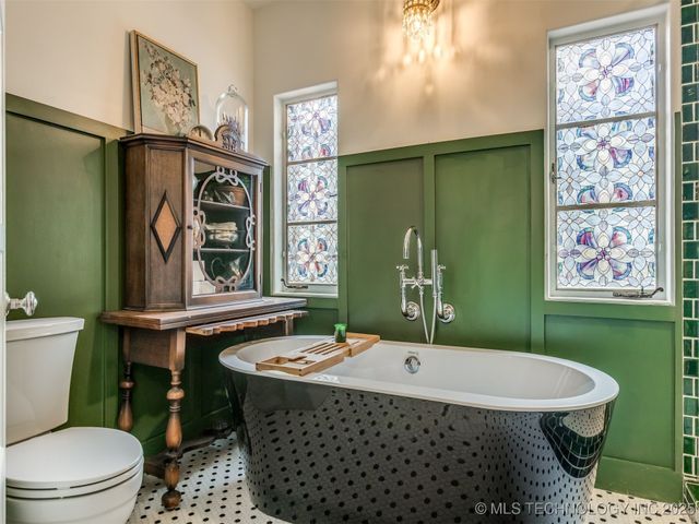 2400 Terrace Drive, Bartlesville, OK 74006