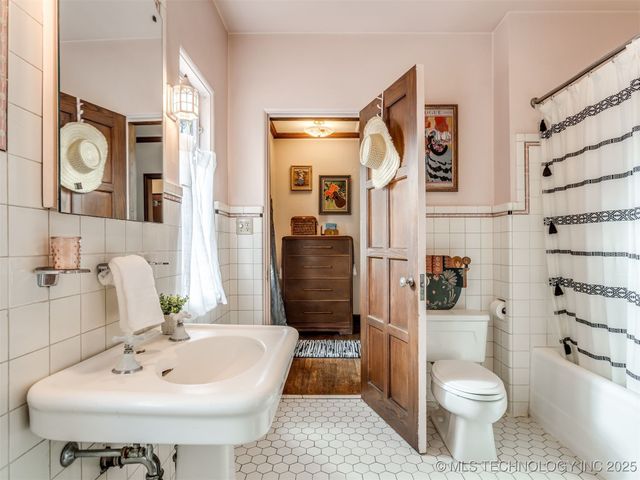 2400 Terrace Drive, Bartlesville, OK 74006