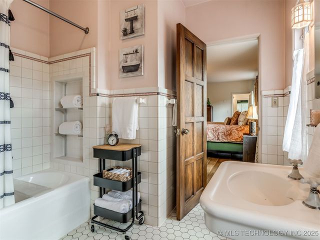 2400 Terrace Drive, Bartlesville, OK 74006