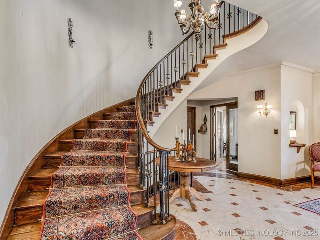 2400 Terrace Drive, Bartlesville, OK 74006