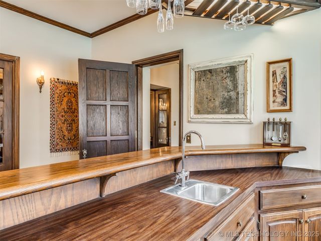 2400 Terrace Drive, Bartlesville, OK 74006