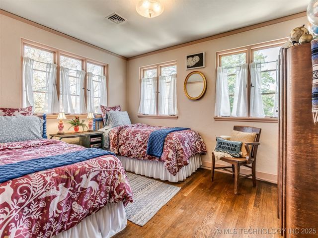 2400 Terrace Drive, Bartlesville, OK 74006