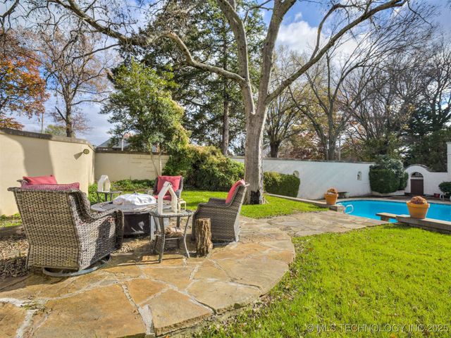 2400 Terrace Drive, Bartlesville, OK 74006