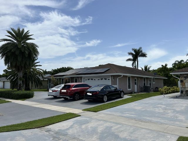 134 Galiano Street, Royal Palm Beach, FL 33411