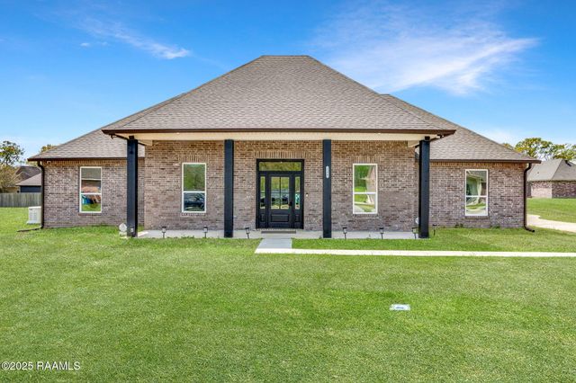 296 Petite Rue De Landon, Opelousas, LA 70570