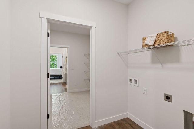 2935 Thompson Drive, River Falls, WI 54022