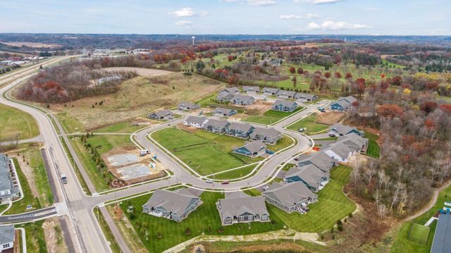 2935 Thompson Drive, River Falls, WI 54022