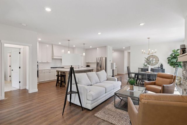 2935 Thompson Drive, River Falls, WI 54022